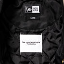 ナイロン ヴァーシティージャケット TAKAHIROMIYASHITATheSoloist. SS25 ブラック | NEW ERA ニューエラ公式オンラインストア