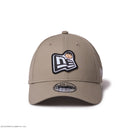 9FORTY ちびまる子ちゃん フラッグロゴ まる子 ペブル | NEW ERA ニューエラ公式オンラインストア