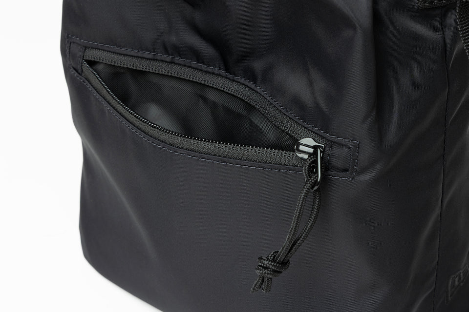 2WAY ドローストリング ポーチ 3L Y's FW25 ナイロンツイル ブラック