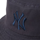 バケット01 MLB Bucket Hat リバーシブル Reversible ニューヨーク・ヤンキース ネイビー/ダークグラファイト | NEW ERA ニューエラ公式オンラインストア
