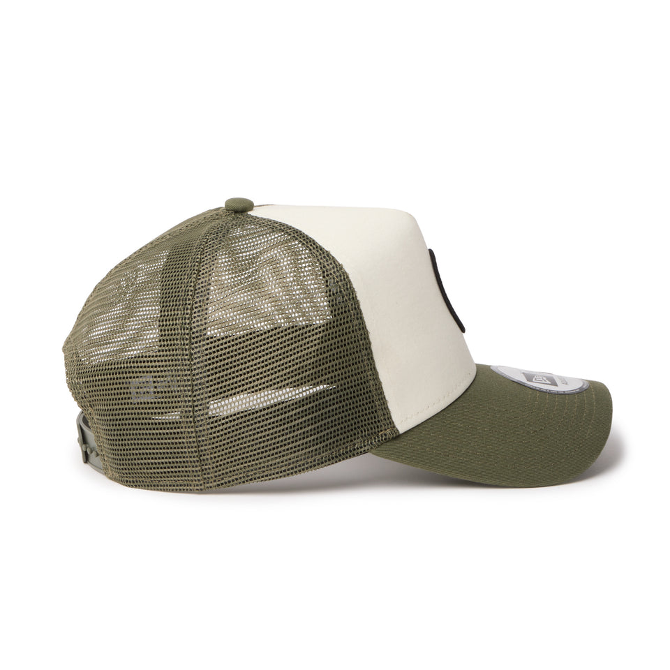 9FORTY A-Frame トラッカー Round Patch クロームホワイト/ニューオリーブ | NEW ERA ニューエラ公式オンラインストア