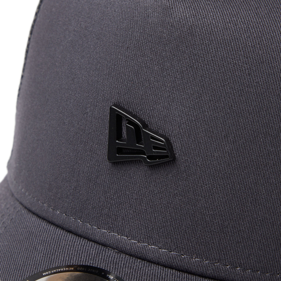 9FORTY A-Frame トラッカー Metal Flag グラファイト | NEW ERA ニューエラ公式オンラインストア