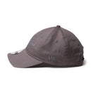 9TWENTY クロスストラップ Script Tonal Logo グレー | NEW ERA ニューエラ公式オンラインストア