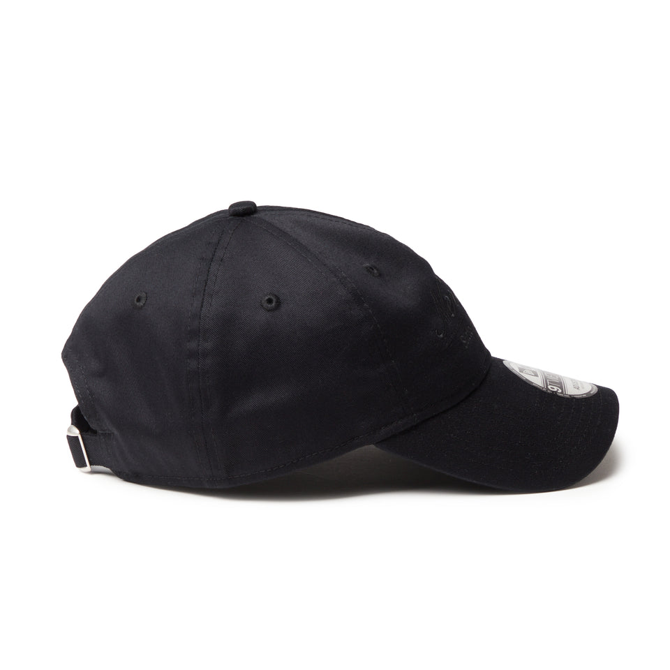 9TWENTY クロスストラップ Script Tonal Logo ブラック | NEW ERA ニューエラ公式オンラインストア