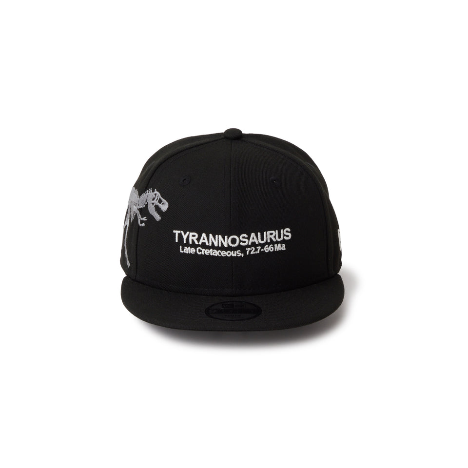 キッズ Youth 9FIFTY Tyrannosaurus ティラノサウルス 化石 ブラック | NEW ERA ニューエラ公式オンラインストア