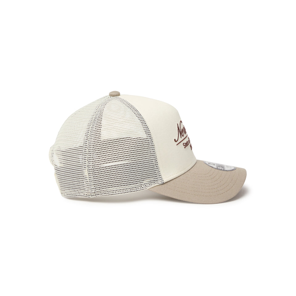 キッズ Youth 9FORTY A-Frame トラッカー Classic Script クロームホワイト/ペブル | NEW ERA ニューエラ公式オンラインストア