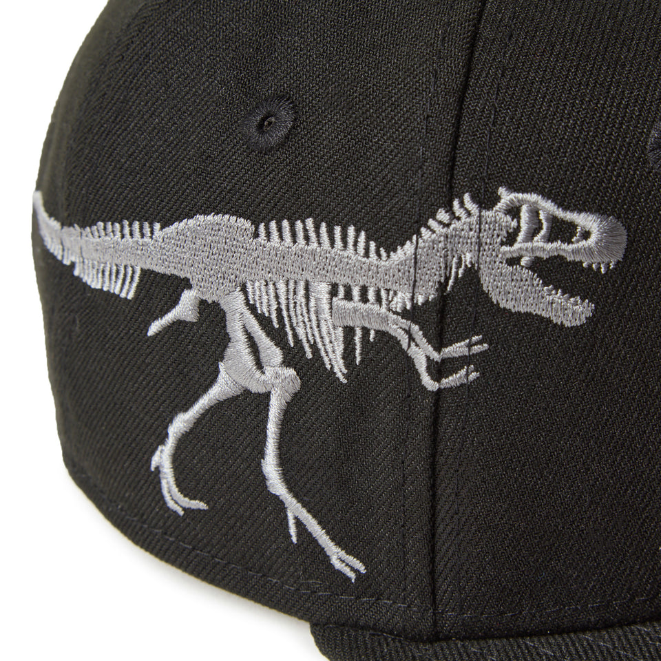 キッズ Child 9FIFTY Tyrannosaurus ティラノサウルス 化石 ブラック | NEW ERA ニューエラ公式オンラインストア