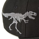 キッズ Child 9FIFTY Tyrannosaurus ティラノサウルス 化石 ブラック | NEW ERA ニューエラ公式オンラインストア