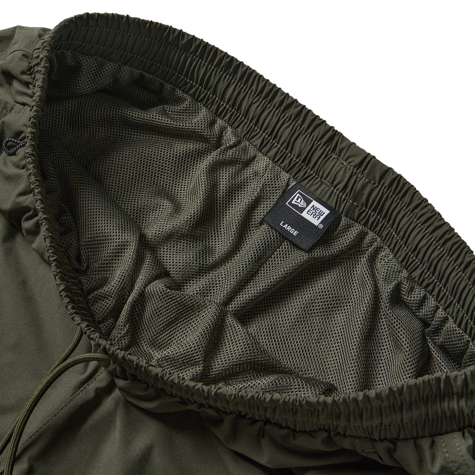 ユーティリティー ショートパンツ ロング オリーブ 26SS｜アウトドア | NEW ERA ニューエラ公式オンラインストア