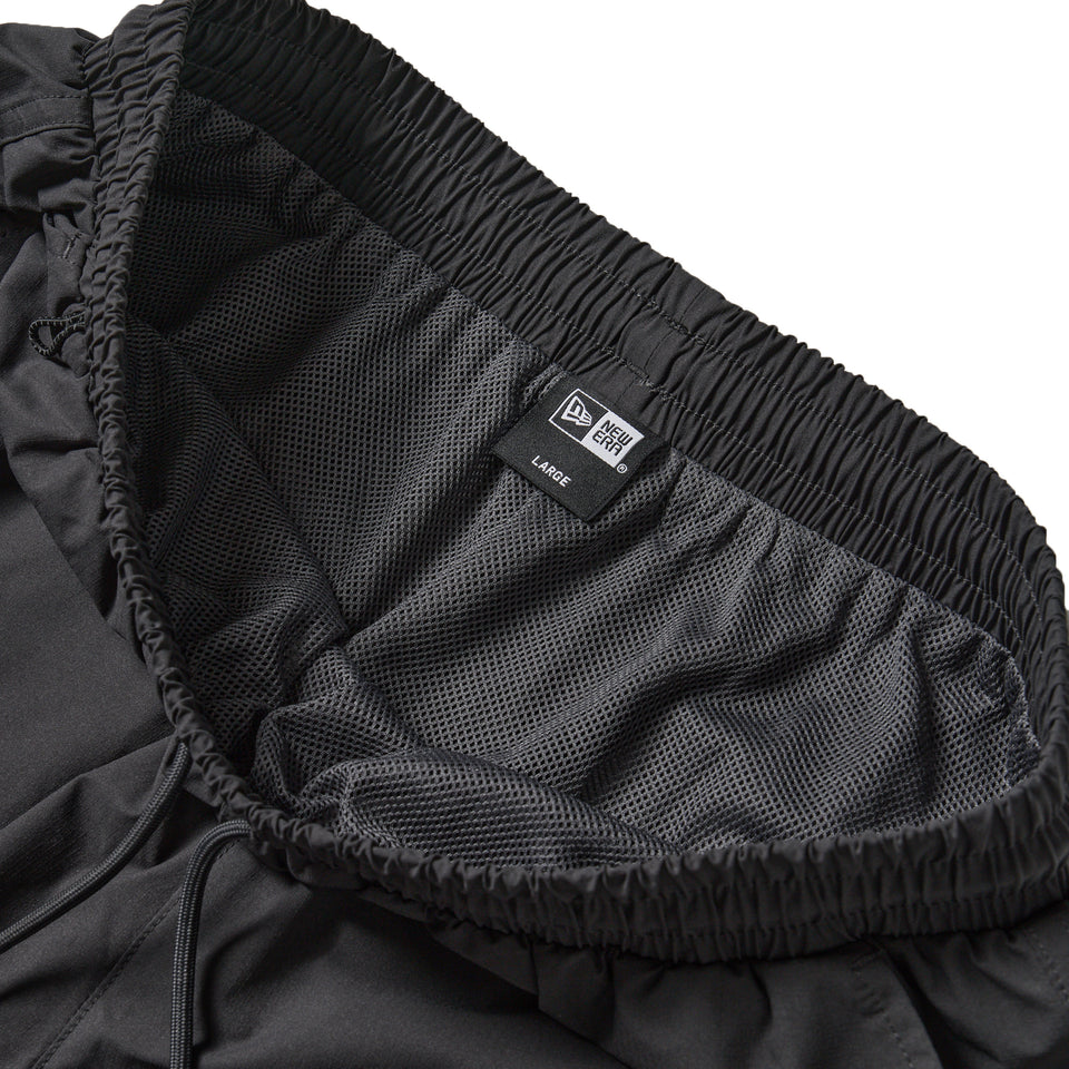 ユーティリティー ショートパンツ ロング チャコールグレー 26SS｜アウトドア | NEW ERA ニューエラ公式オンラインストア