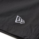 ユーティリティー ショートパンツ ロング チャコールグレー 26SS｜アウトドア | NEW ERA ニューエラ公式オンラインストア