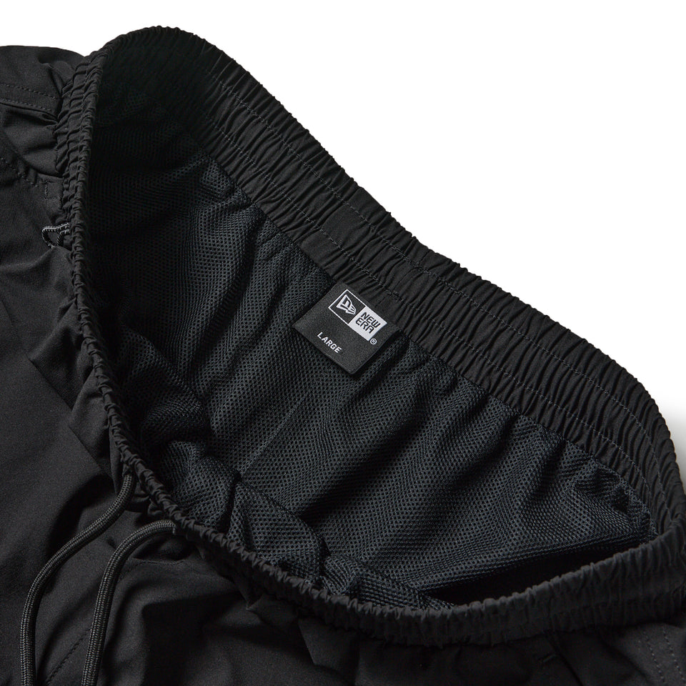 ユーティリティー ショートパンツ ロング ブラック 26SS｜アウトドア | NEW ERA ニューエラ公式オンラインストア