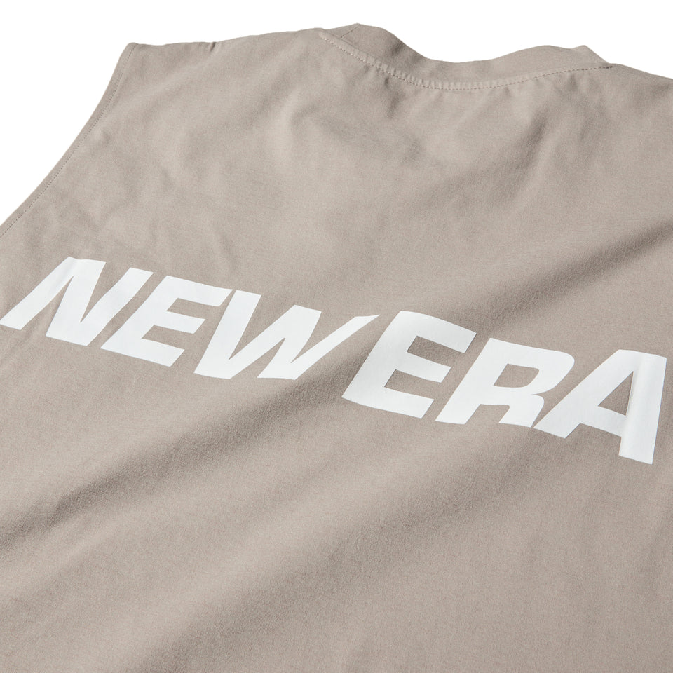ユーティリティー スリーブレス テックTシャツ Wordmark Logo アッシュブラウン｜アウトドア | NEW ERA ニューエラ公式オンラインストア