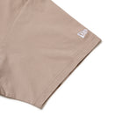 半袖 ユーティリティー オーバーサイズド Tシャツ ボックスロゴ アッシュブラウン 26SS｜アウトドア | NEW ERA ニューエラ公式オンラインストア