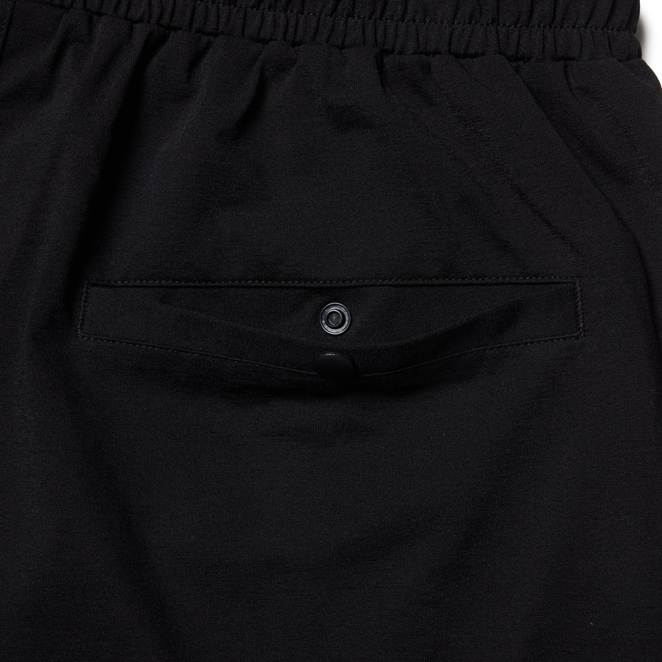 KNIT SHORTS ブラック｜アウトドア | NEW ERA ニューエラ公式オンラインストア