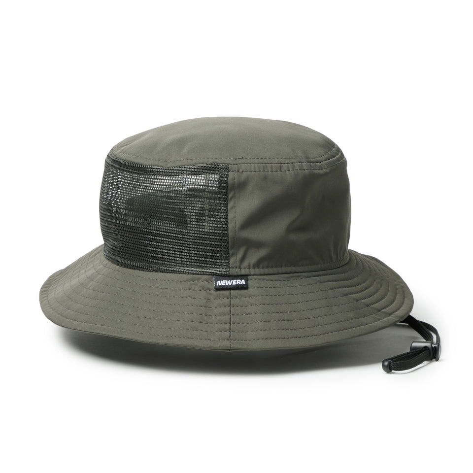 アドベンチャーライト トラッカーUtility Collection Tech Surf ダスティチャコール 26SS｜アウトドア | NEW ERA ニューエラ公式オンラインストア