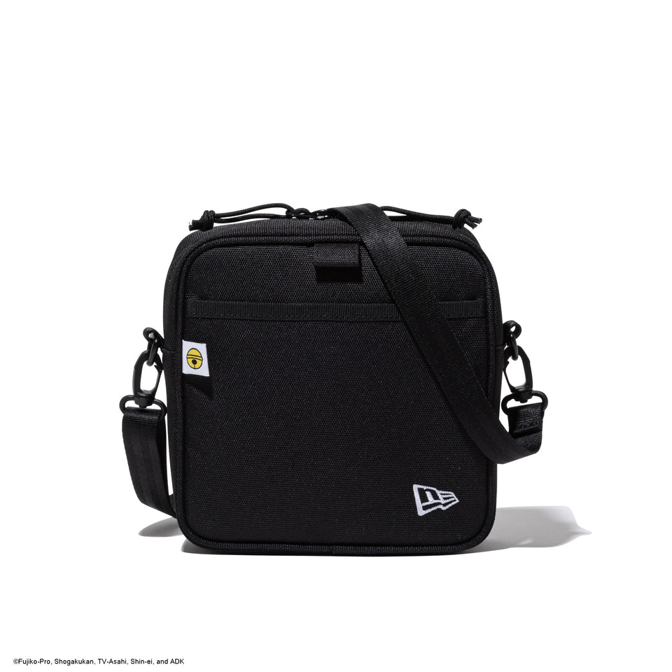 スクエア ショルダーポーチ 1.5L ドラえもん ブラック | NEW ERA ニューエラ公式オンラインストア