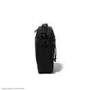 スクエア ショルダーポーチ 1.5L ドラえもん ブラック | NEW ERA ニューエラ公式オンラインストア