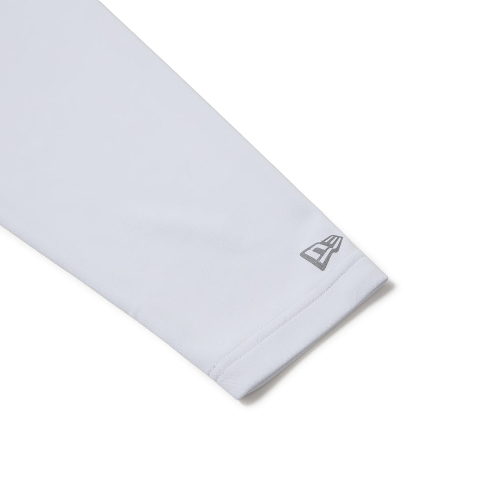 長袖 パフォーマンス Tシャツ VERTICAL LOGO ホワイト｜パフォーマンスアパレル | NEW ERA ニューエラ公式オンラインストア