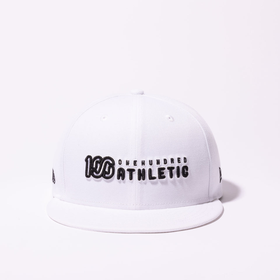 9FIFTY ONEHUNDRED ATHLETIC ブランドロゴ ホワイト