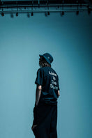 半袖 コットン Tシャツ TAKAHIROMIYASHITATheSoloist. リフレクティブロゴ ブラック レギュラーフィット