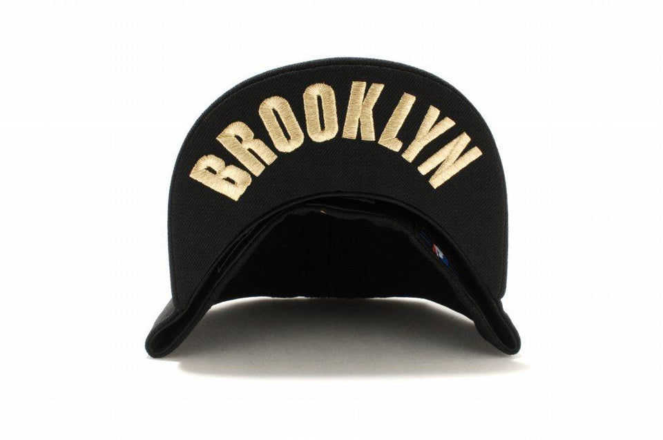 Kid's 59FIFTY UNDERVISOR ニューヨーク・ヤンキース ブラック × ゴールド BROOKLYN