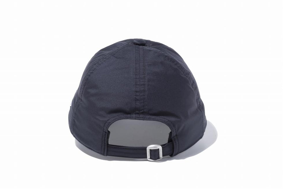 【ゴルフ】 9TWENTY On Par クロスストラップ ウォータープルーフ NEW ERA ブラック × ホワイト