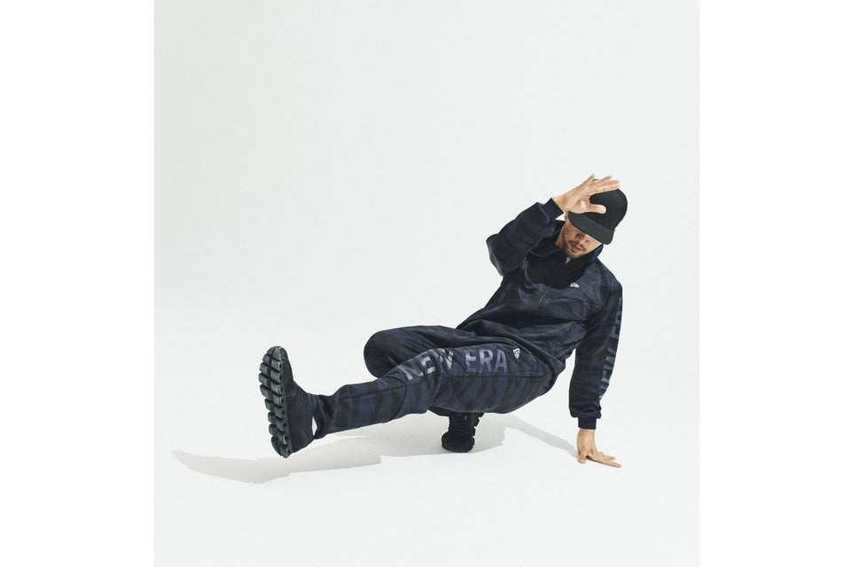 【 Performance Apparel 】 ウォームアップパンツ タイガーストライプカモ × ネイビー