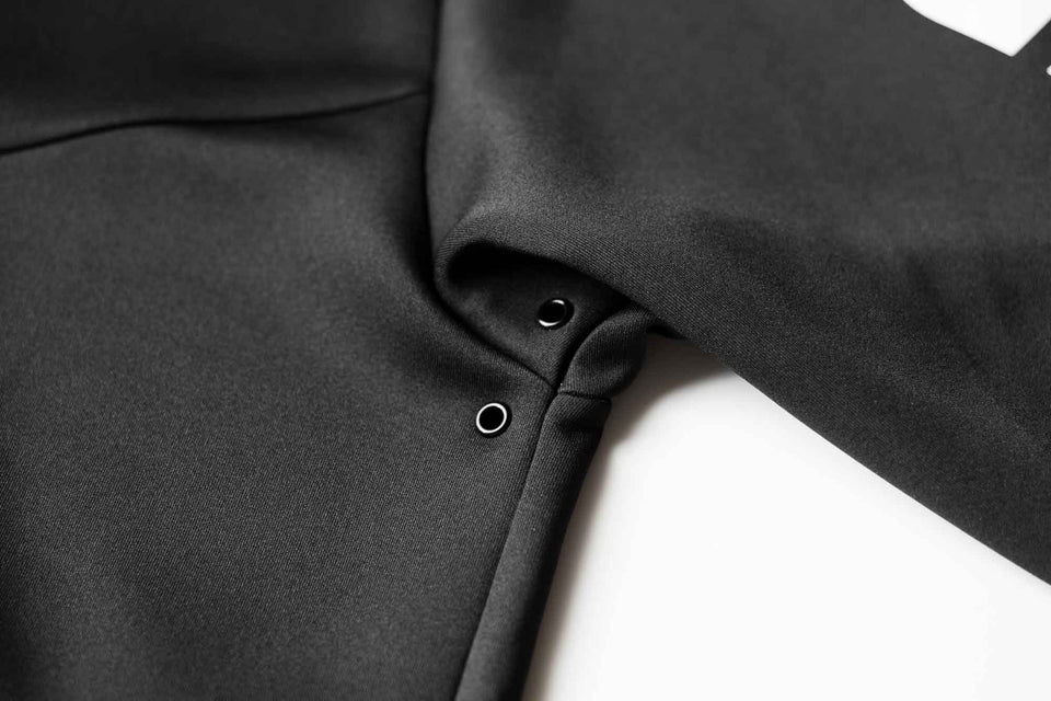 【 Performance Apparel 】 ウォームアップジャケット ブラック × ブラック