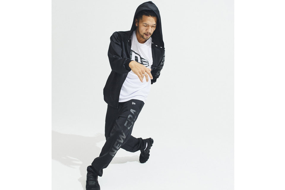 【 Performance Apparel 】 ウォームアップジャケット ブラック × ブラック