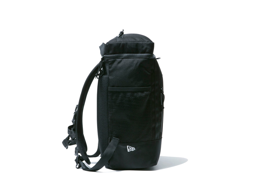 Youth ボックスパック 15L プリントロゴ ブラック × ホワイト