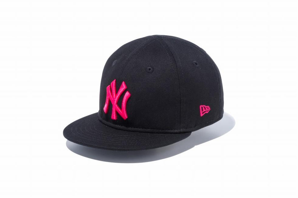 My 1st 9FIFTY ニューヨーク・ヤンキース ブラック × ストロベリー