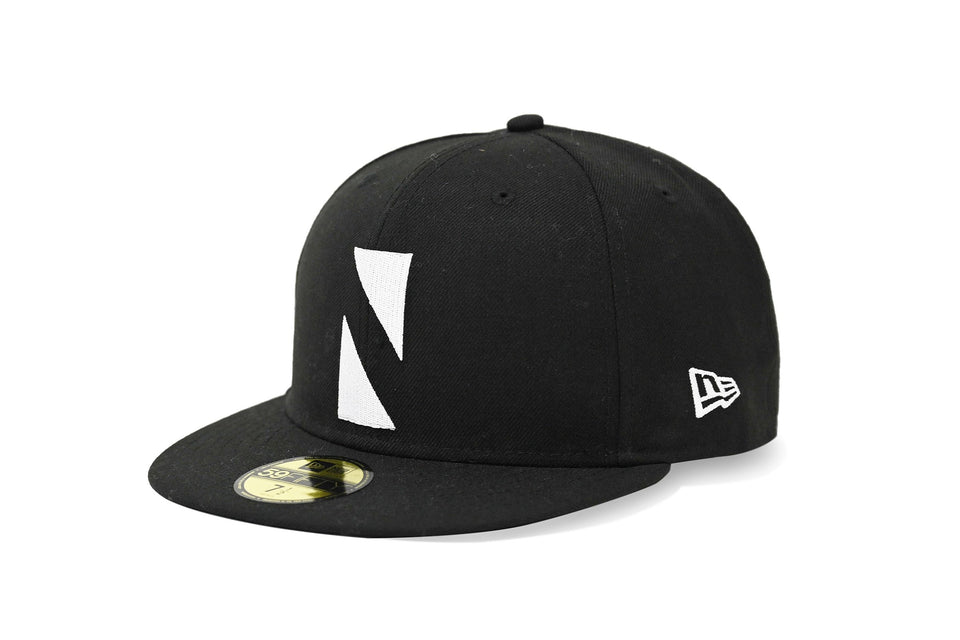 【ストア限定】 59FIFTY N トライアングル ブラック × ホワイト