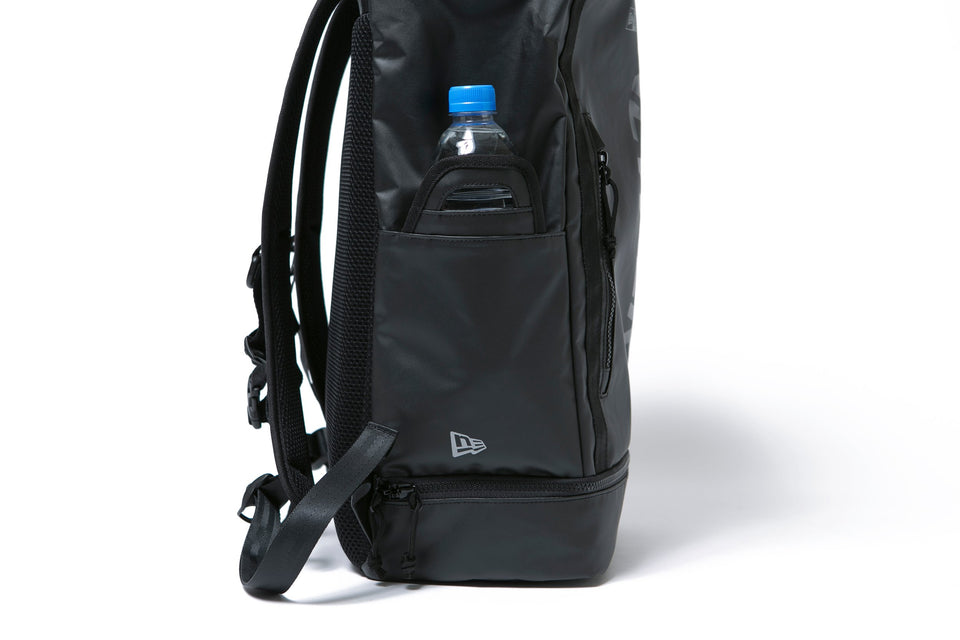 ボックスパック 26L プリントロゴ ブラックターポリン × ブラック