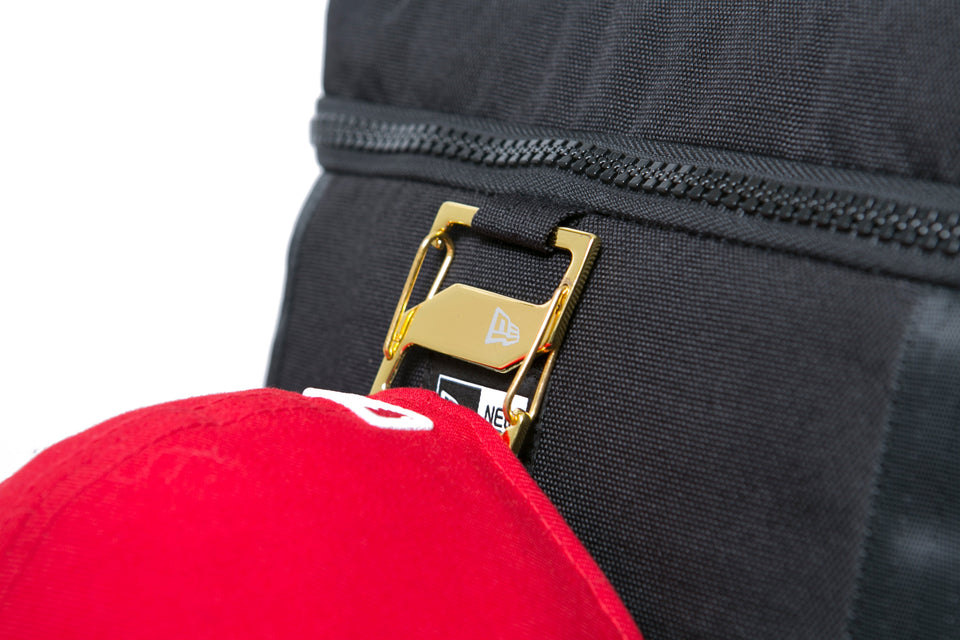 ボックスパック 26L プリントロゴ ブラック × リフレクトシルバー