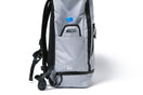 ボックスパック 26L プリントロゴ ヘザーライトグレー × ホワイト