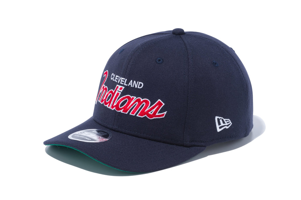 9FIFTY ストレッチスナップ MLB チームロゴ スクリプト クリーブランド・インディアンス ネイビー × スノーホワイト ラディアントレッド