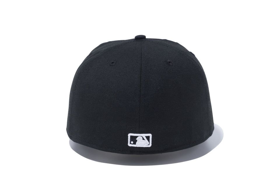 59FIFTY ニューヨーク・ヤンキース ブラック × スノーホワイト レッドサンドイッチバイザー