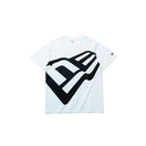 半袖 コットン Tシャツ ズームアップ フラッグロゴ ホワイト × ブラック レギュラーフィット
