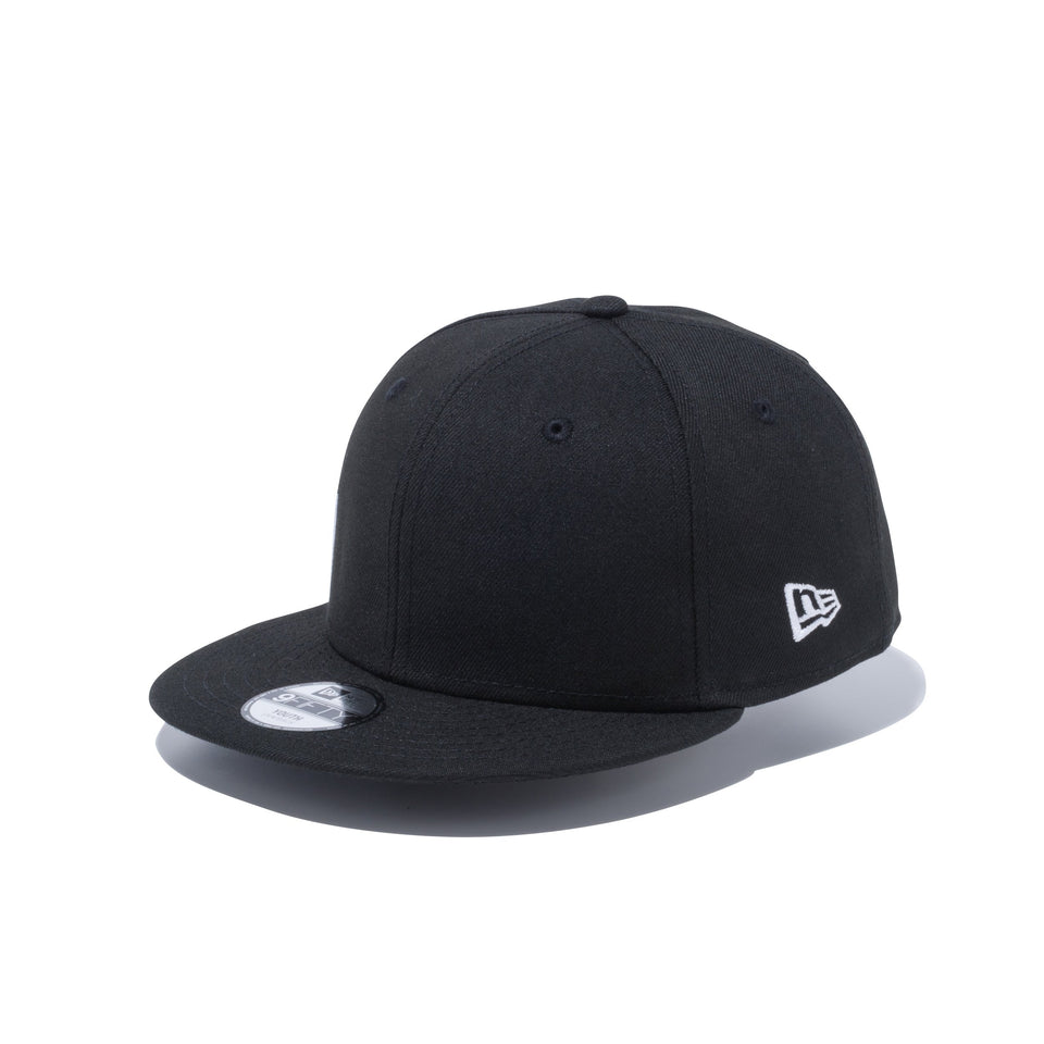 Youth 9FIFTY エッセンシャル ブラック × スノーホワイト
