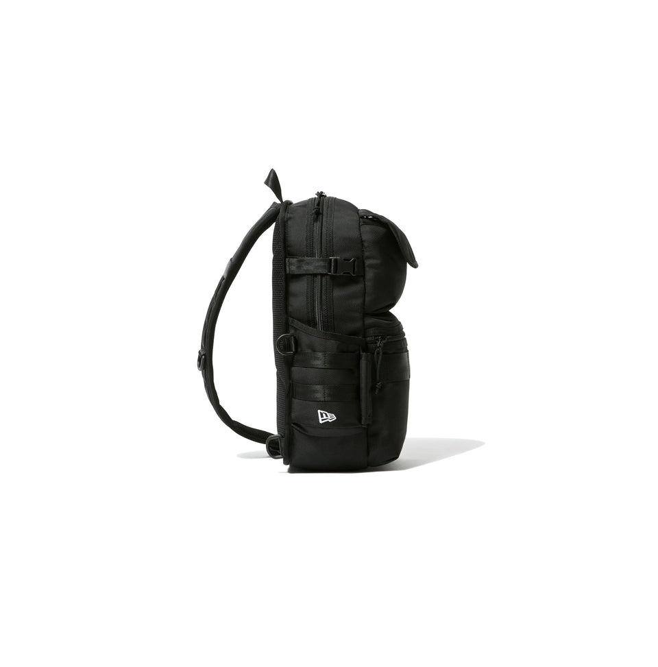 スリングボディバッグ 12L ブラック