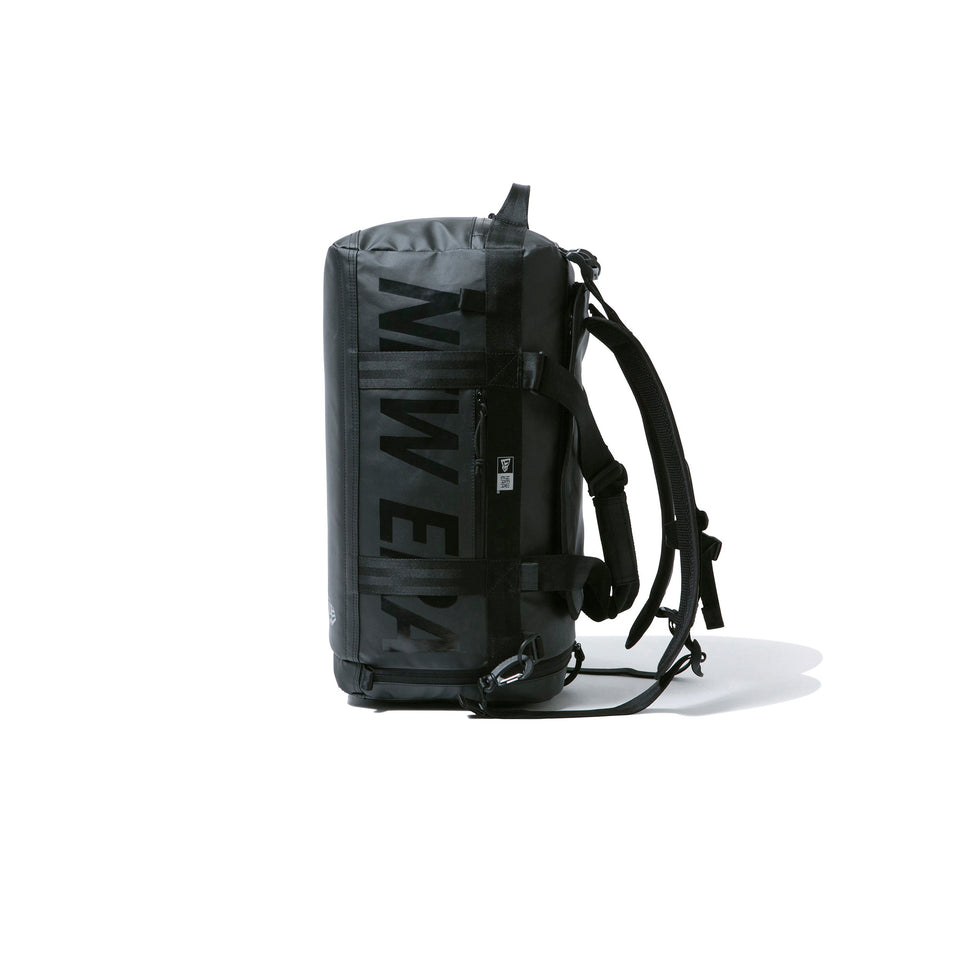クラブ ダッフルバッグ ミディアム 38L 2ウェイ プリントロゴ TPUブラック × ブラック