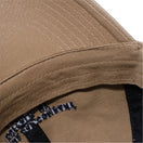 Casual Classic リアストラップエンブロイダリー NEW ERA CAP COMPANY カーキ × ブラック