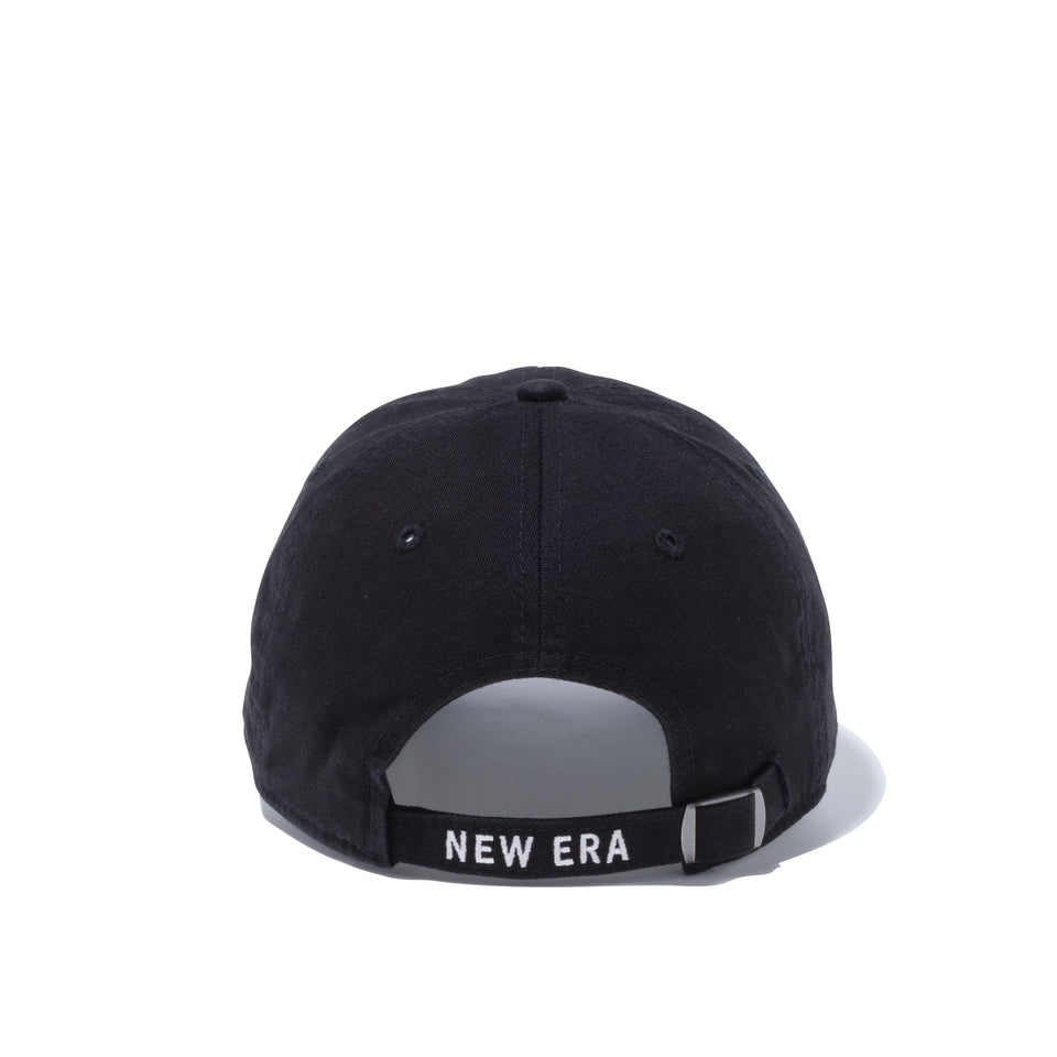 Casual Classic リアストラップエンブロイダリー NEW ERA CAP COMPANY ブラック × ホワイト