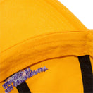 Casual Classic リアストラップエンブロイダリー NEW ERA CAP COMPANY Aゴールド × パープルメイズ