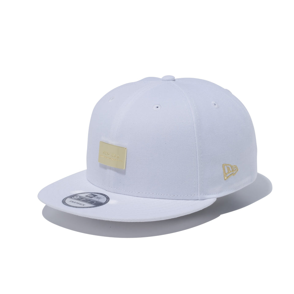 9FIFTY メタルプレート ホワイト × ゴールドメタルプレート