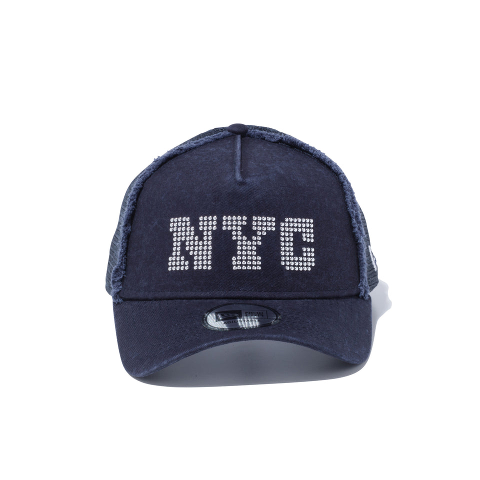 9FORTY A-Frame トラッカー NYC ロゴ ネイビー × スノーホワイト / ミッドナイトネイビー