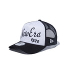 9FORTY A-Frame トラッカー ビッグロゴ New Era 1920 ホワイト / ブラックメッシュ ブラックバイザー
