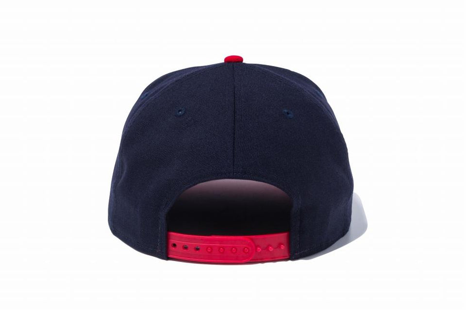 9FIFTY ロサンゼルス・エンゼルス ネイビー × チームカラー スカーレットバイザー