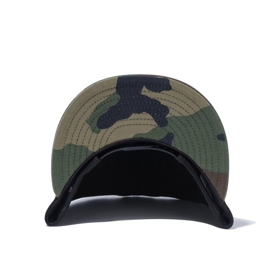 9FIFTY With Heart ニューヨーク・ヤンキース ブラック × スノーホワイト / ストロベリー ウッドランドカモバイザー